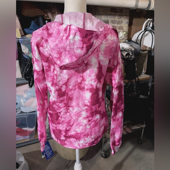 Champion made ATHLETIC-WEAR WATER + WIND RESISTANT rain jacket lightweight - Picture 3 of 7